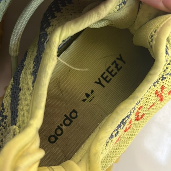 Yeezy Sneakers - Picture 7 of 9